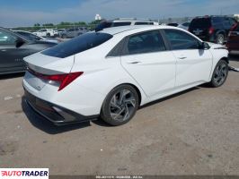 Hyundai Elantra 2025 1