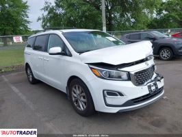 Kia Sedona 2020 3
