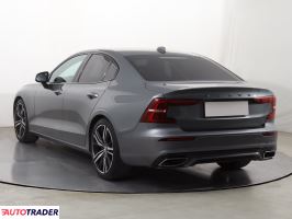 Volvo S60 2021 2.0 194 KM