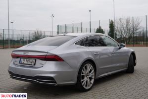 Audi A7 2022 2.0 265 KM