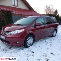 Toyota Sienna 2015 3.5 266 KM