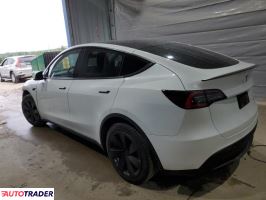 Tesla Model Y 2020