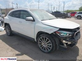 Mercedes 250 - zobacz ofertę Mercedes 250 - zobacz ofertę