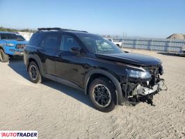 Nissan Pathfinder 2024 3