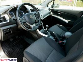 Suzuki SX4 S-Cross 2015 1.6 120 KM Suzuki SX4 S-Cross 2015 1.6 120 KM