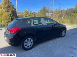 Opel Astra 2010 1.6 115 KM