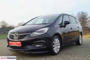 Opel Zafira 2017 1.4 140 KM