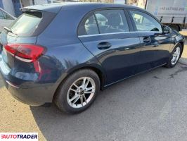 Mercedes A-klasa 2019 1.3 136 KM