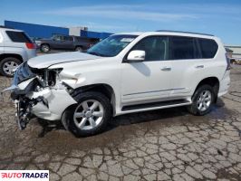 Lexus GX 470 2019 4