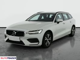 Volvo V60 2019 2.0 147 KM
