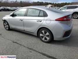 Hyundai IONIQ Hybrid 2019 1 Hyundai IONIQ Hybrid 2019 1