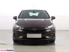 Opel Astra 2017 1.4 123 KM