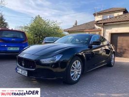 Maserati Ghibli 2014 3 330 KM