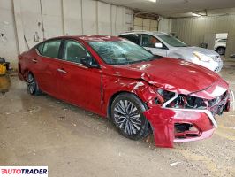 Nissan Altima 2024 2