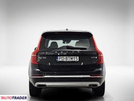 Volvo XC90 2021 2.0 235 KM