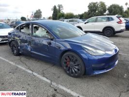 Tesla Model 3 2022