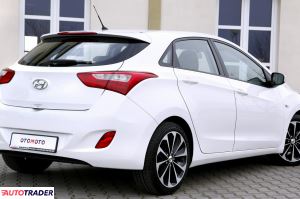 Hyundai i30 2012 1.4 100 KM