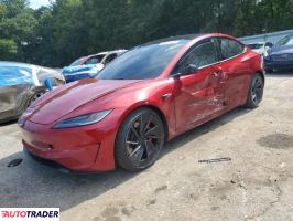Tesla Model 3 2024