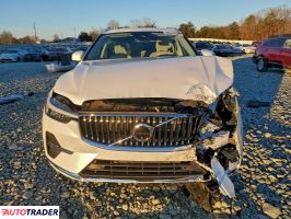 Volvo XC60 2023 2
