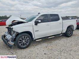 Chevrolet Silverado - zobacz ofertę