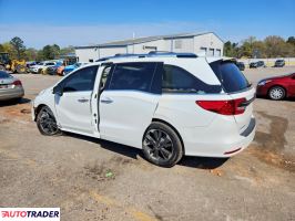 Honda Odyssey 2022 3