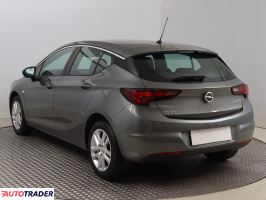 Opel Astra 2018 1.4 147 KM