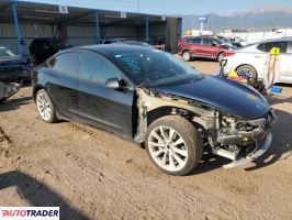 Tesla Model 3 2020 Tesla Model 3 2020