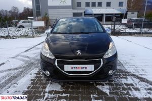 Peugeot 208 2014 1.2 82 KM