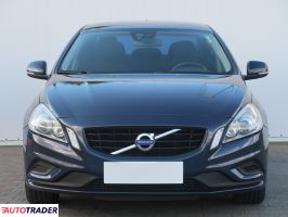 Volvo S60 2010 2.0 160 KM