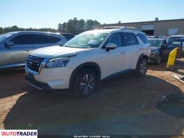 Nissan Pathfinder 2023 3
