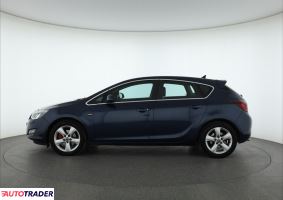 Opel Astra 2010 1.6 177 KM