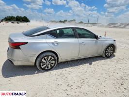 Nissan Altima 2020
