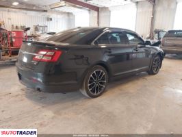 Ford Taurus 2019 3