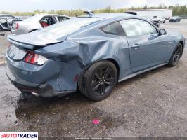 Ford Mustang 2024 5