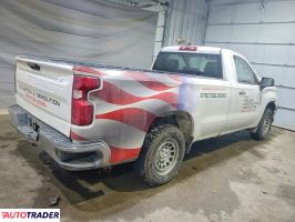 Chevrolet Silverado 2020 4