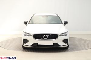 Volvo V60 2020 2.0 187 KM