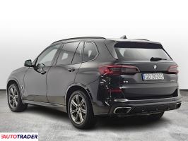 BMW X5 2021 4.4 530 KM