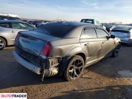 Chrysler 300C 2022 3