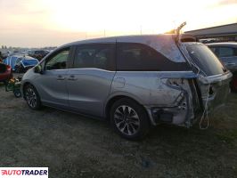 Honda Odyssey 2021 3