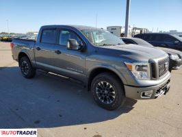 Nissan Titan 2018 5