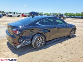 Lexus ES 2021 3