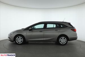 Opel Astra 2017 1.4 147 KM