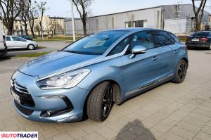 Citroen DS5 2012 2.0 163 KM Citroen DS5 2012 2.0 163 KM