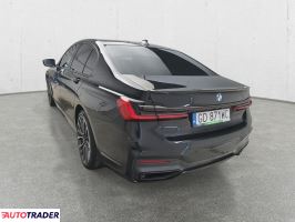BMW 730 2019 3.0 265 KM