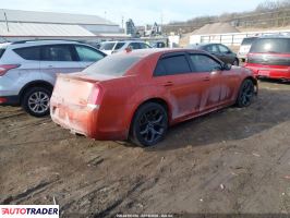 Chrysler 300C 2021 5