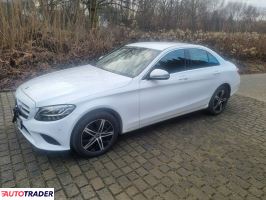 Mercedes C-klasa - zobacz ofertę