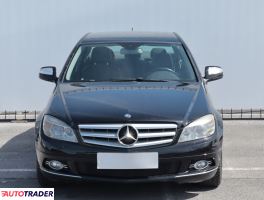 Mercedes C-klasa 2007 2.1 167 KM