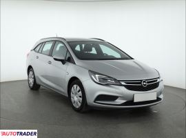 Opel Astra 2018 1.6 108 KM