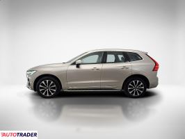 Volvo XC60 2023 2.0 197 KM