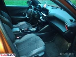 Peugeot 2008 2022 1.3 130 KM